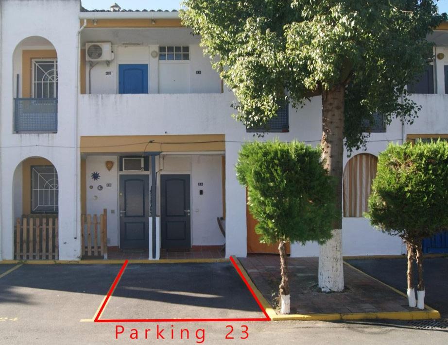 Sevilla Brisas Vip Valencina De La Concepcion Exterior foto