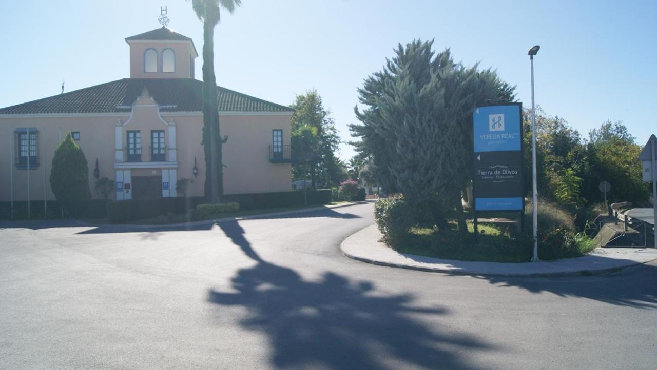 Sevilla Brisas Vip Valencina De La Concepcion Exterior foto